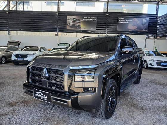 MITSUBISHI TRITON 2.4 BITURBO DIESEL CD KATANA SR80 4X4 AUTOMÁTICO